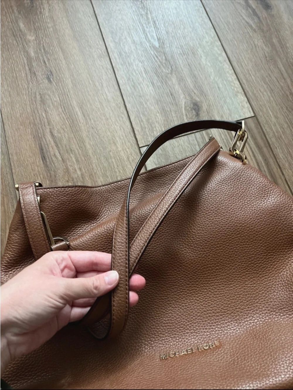 Micheal Kors Raven Pebbled Leather Large Shoulder Bag